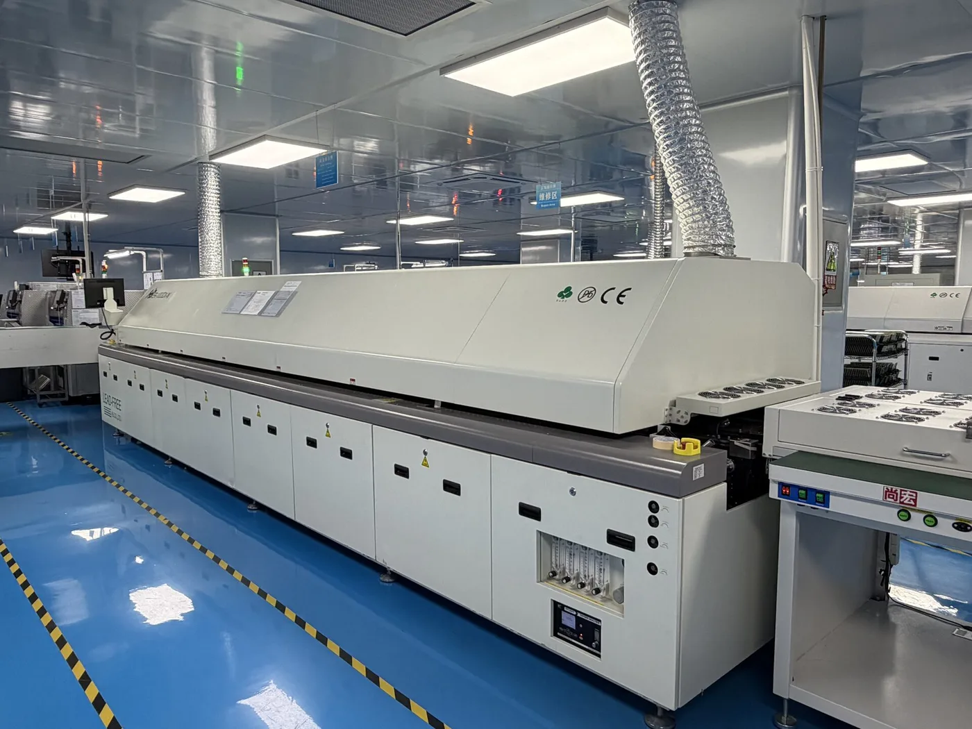 Nitrogen reflow oven on the Shenzhen SMT line